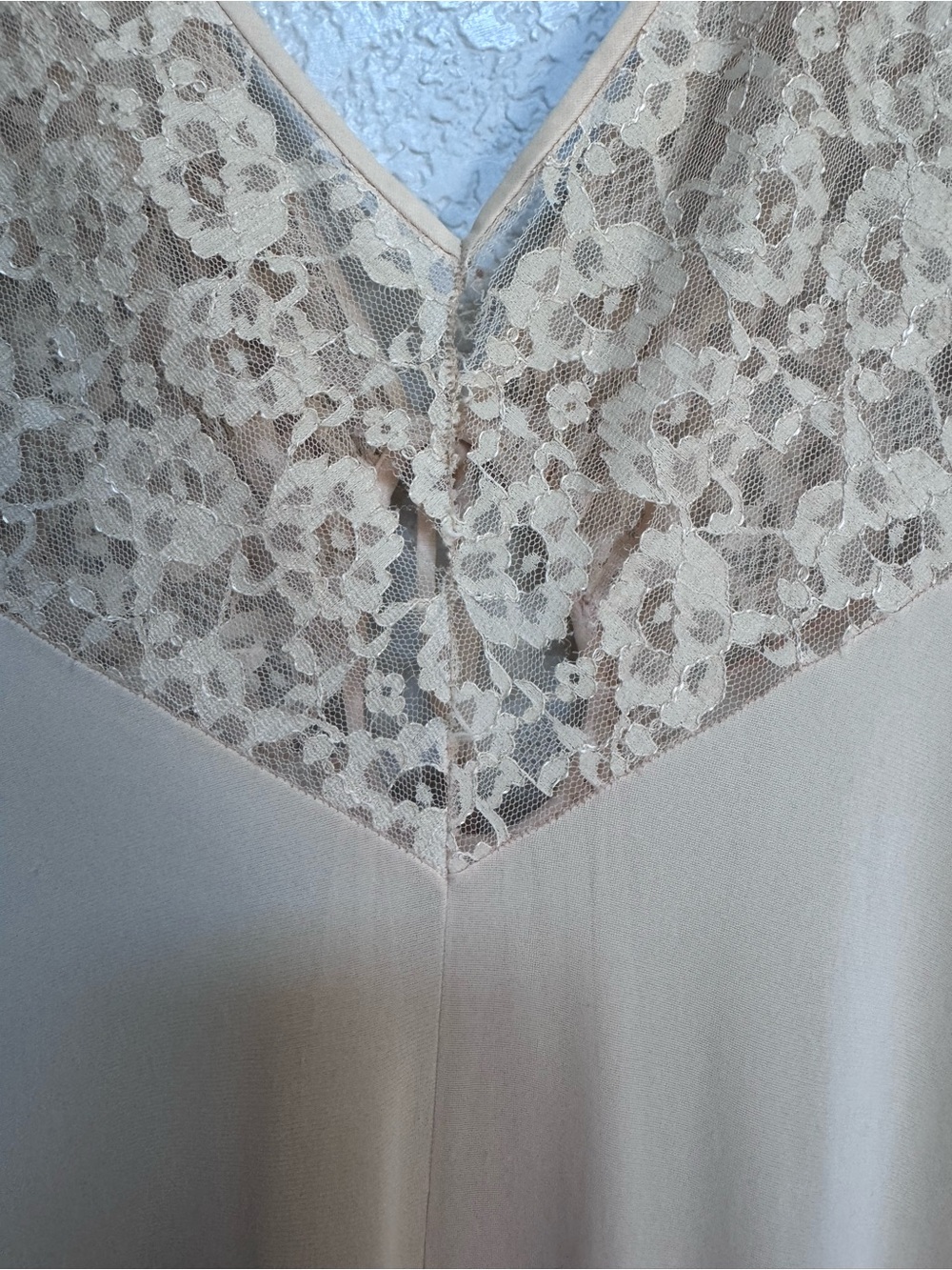 Vintage Lace Satin V Neck Maxi Slip Dress Women’s S/M Champagne Y2K Lingerie - Picture 7 of 7